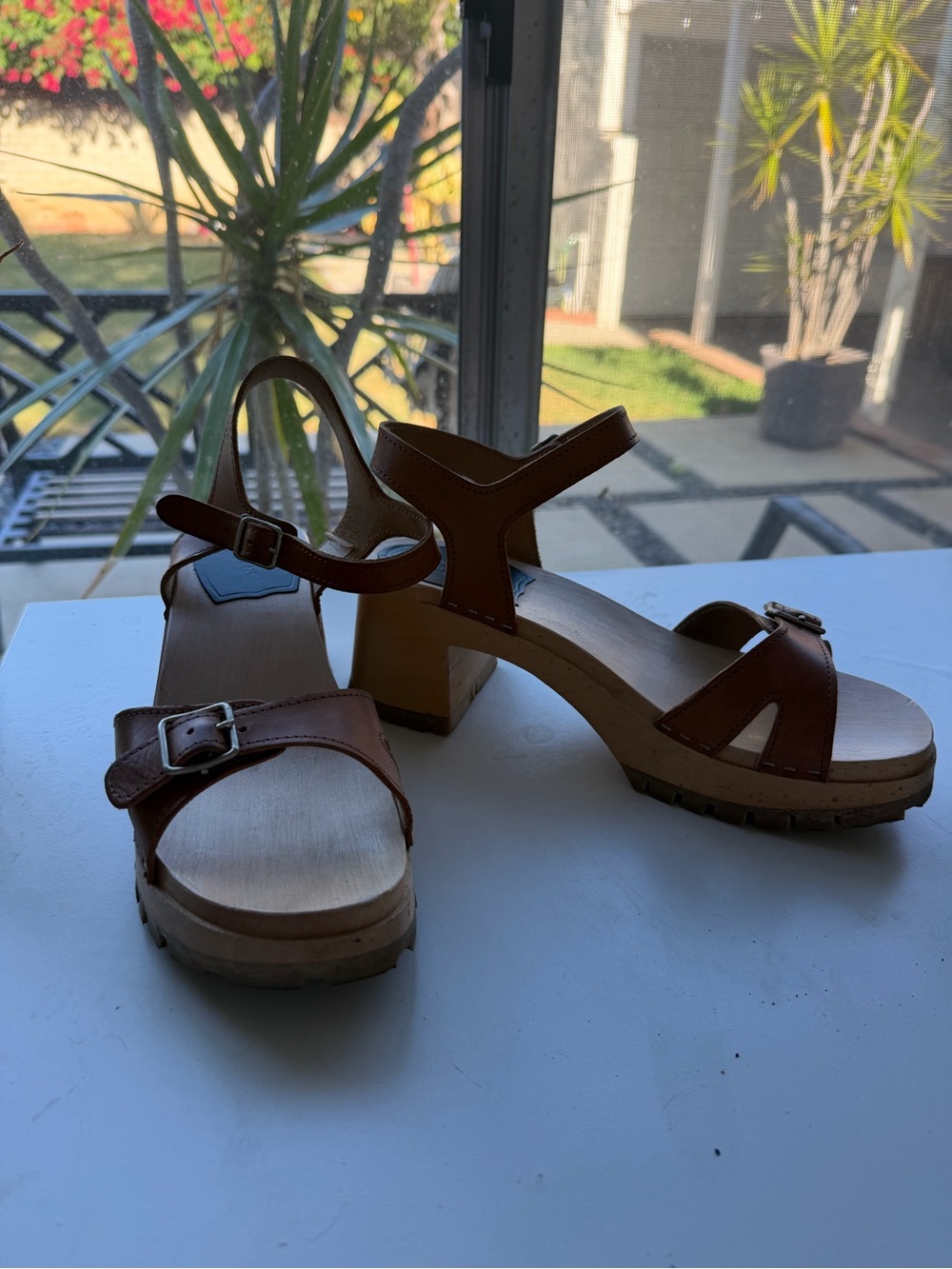 Swedish Hasbeens Cognac Leather Block Heel Sandals size 40